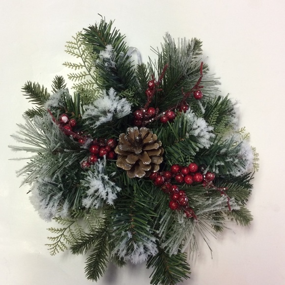 Ashland Christmas Noel #2 Small Wreaths, 13in. - Picture 13 of 16